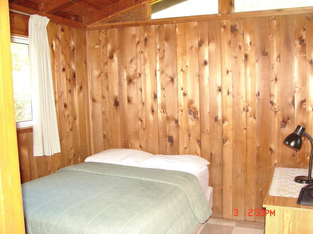 Sunnylea Resort Port Severn 객실 사진