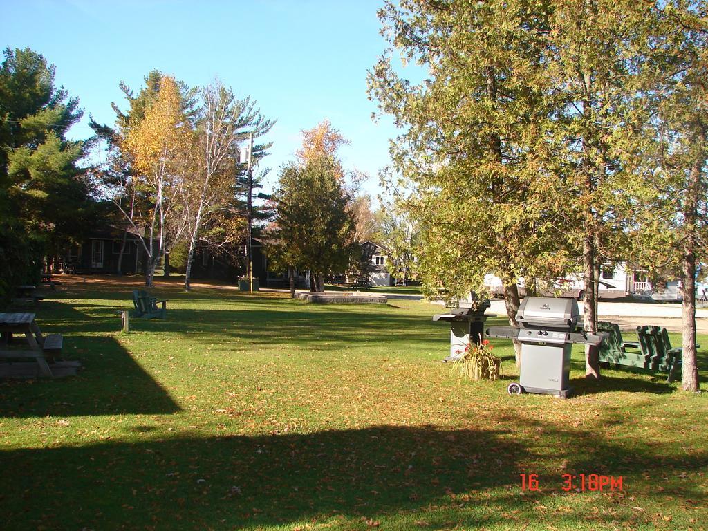 Sunnylea Resort Port Severn 외부 사진